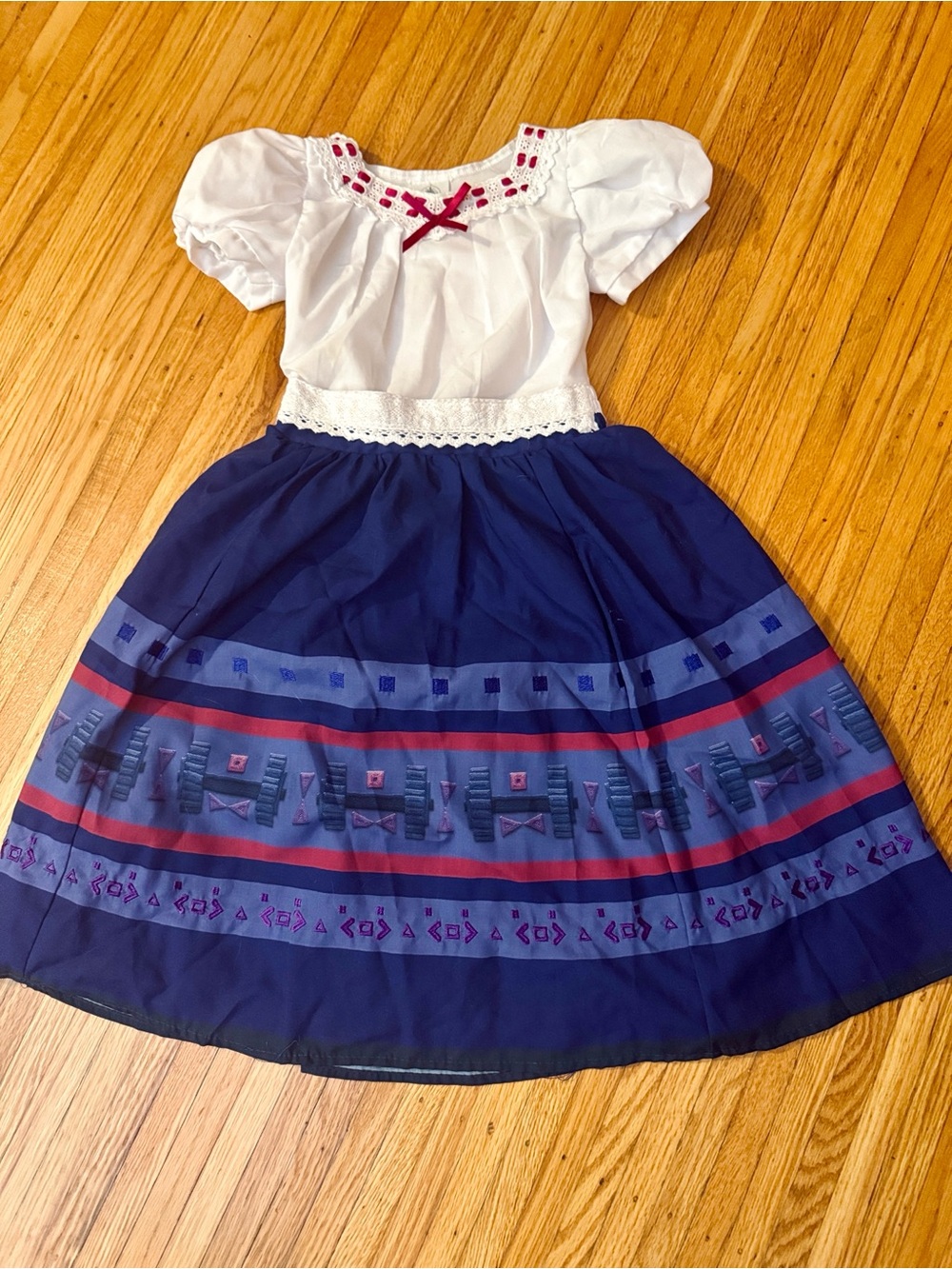 Disney Luisa Costume
